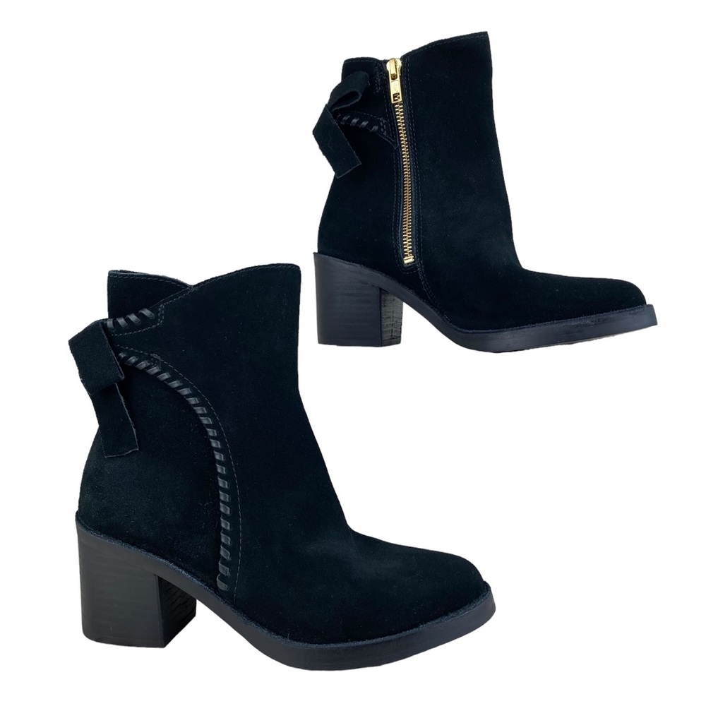 LIKE NEW UGG Fraise Whipstitch Black Suede Boot w/ Bow 2.75" Heel Size 6.5